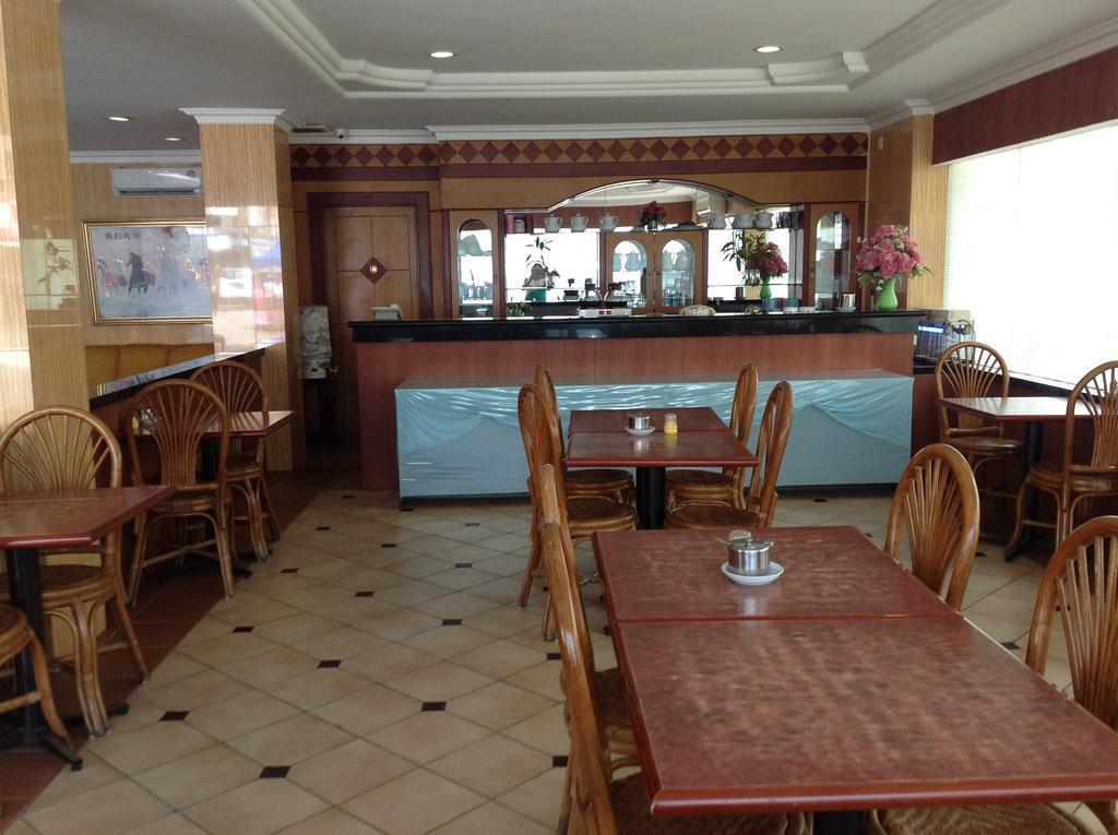 Lai Lai Mutiara Hotel Batam Buitenkant foto