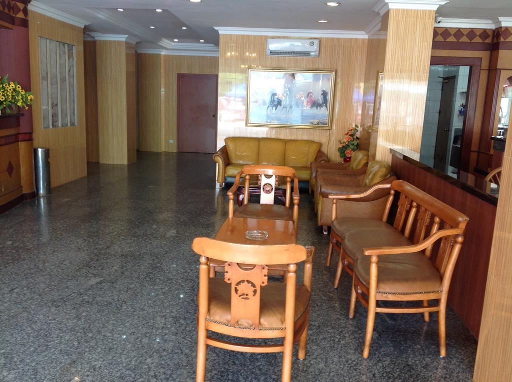Lai Lai Mutiara Hotel Batam Buitenkant foto