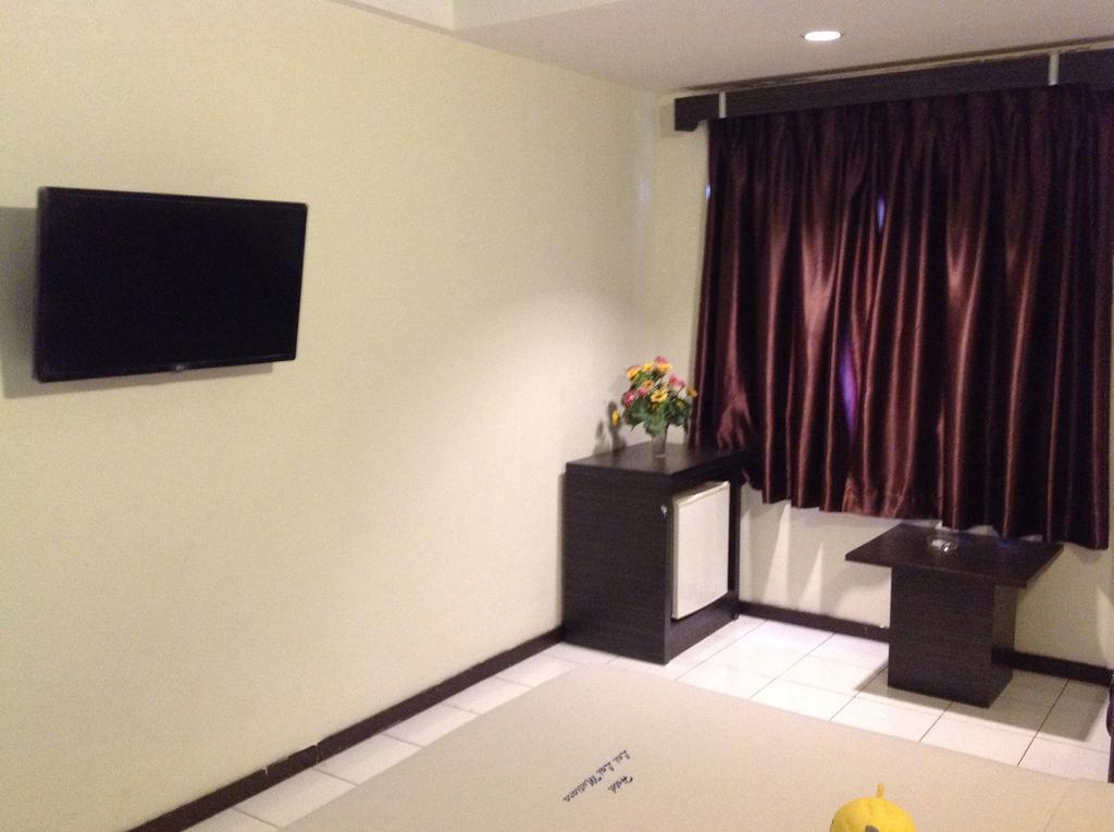 Lai Lai Mutiara Hotel Batam Buitenkant foto