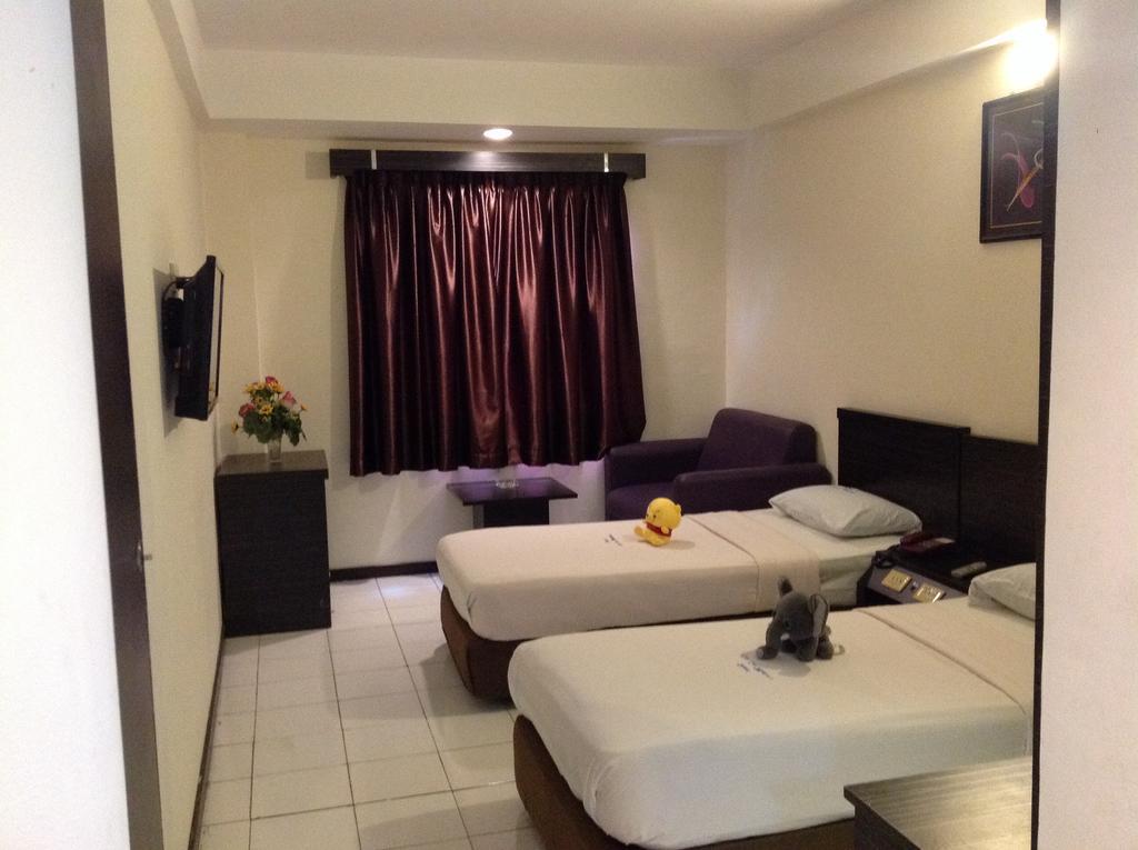 Lai Lai Mutiara Hotel Batam Buitenkant foto