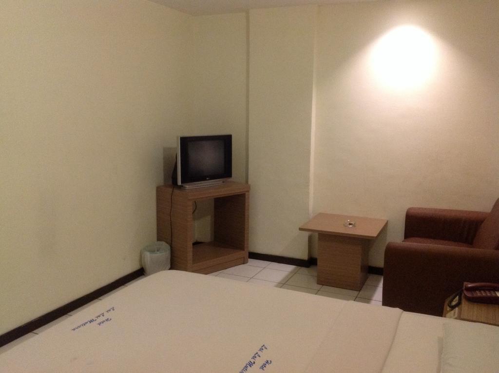 Lai Lai Mutiara Hotel Batam Buitenkant foto