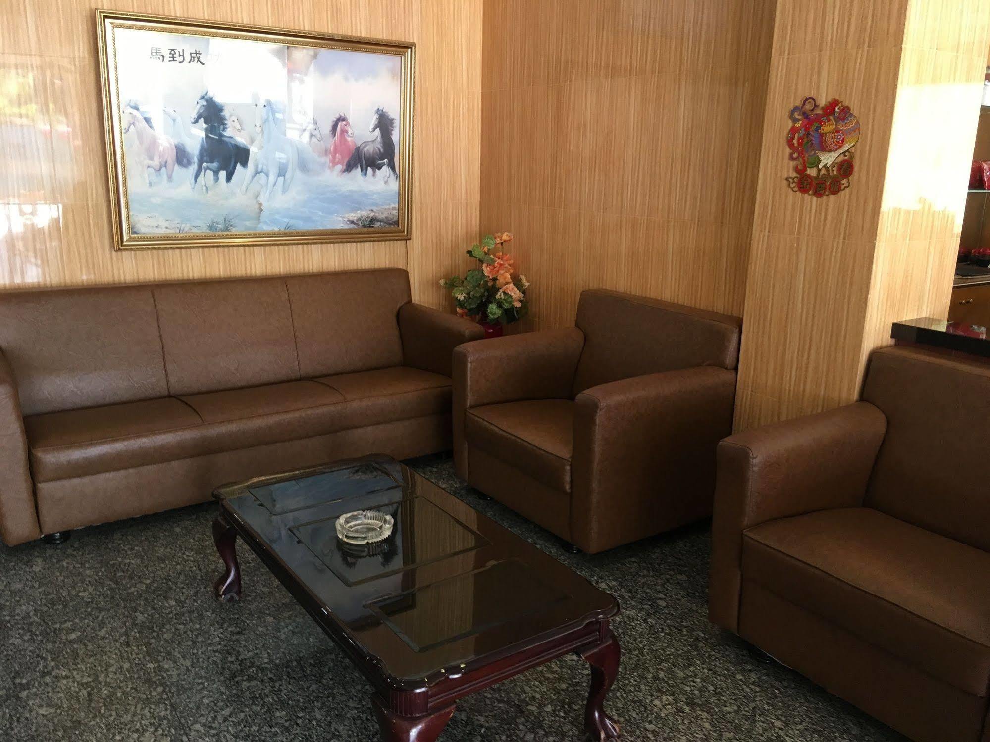 Lai Lai Mutiara Hotel Batam Buitenkant foto