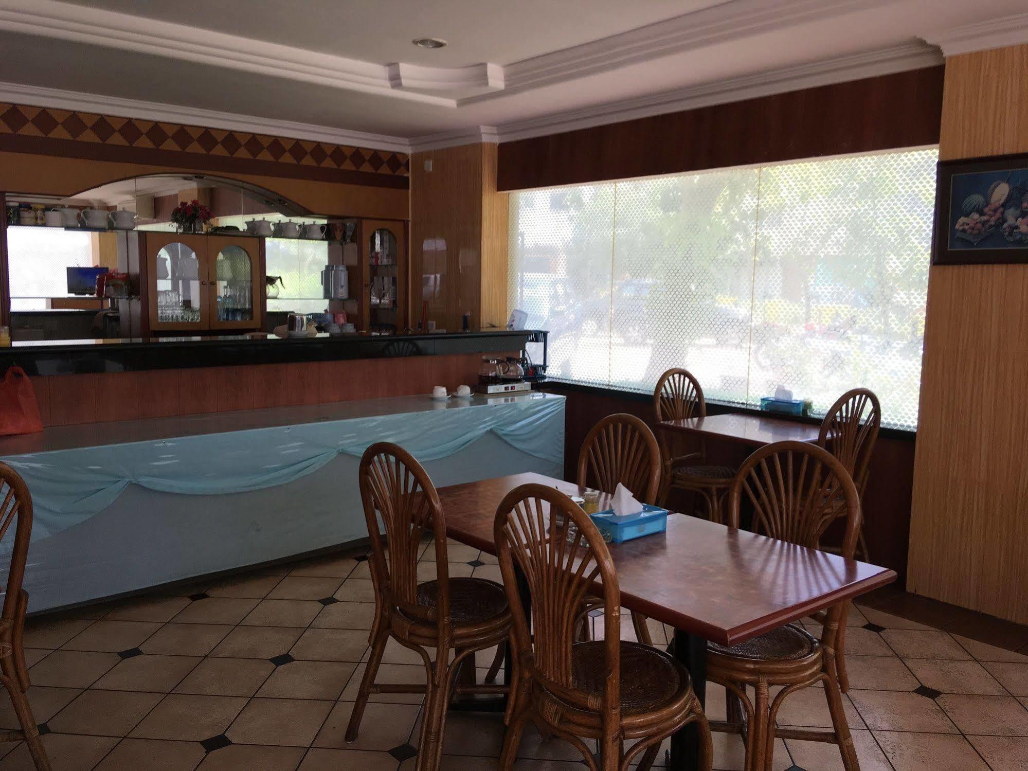 Lai Lai Mutiara Hotel Batam Buitenkant foto
