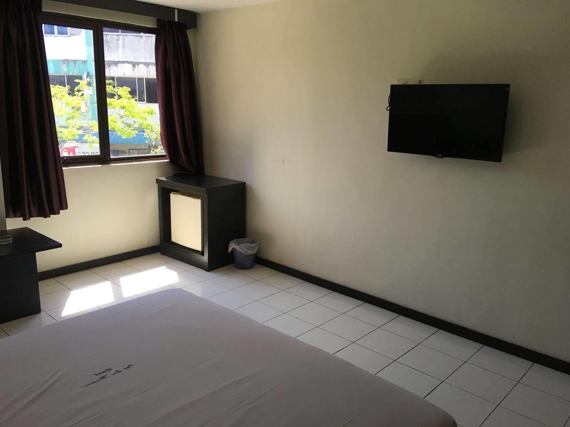 Lai Lai Mutiara Hotel Batam Buitenkant foto